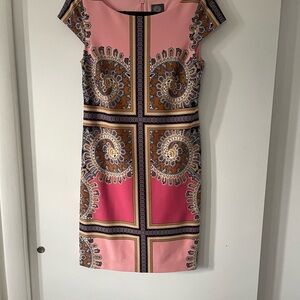 Vince Camuto Elegant Pink and Orange Patterned Dress